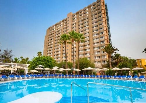 Sol Arona Tenerife *** in the heart of Los Cristianos has spacious rooms