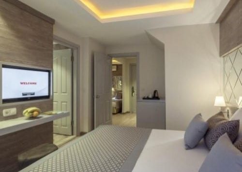 Sentido Turan Prince Hotel ***** is close to the historic port of Side