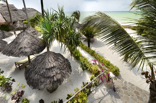 Air view of the beach at Samaki Lodge, Zanzibar. Travel with World Lifetime Journeys
