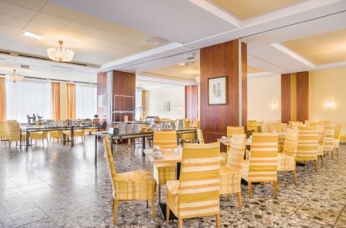 Breakfast area at Hotel Prinz Eugen in Vienna, Austria. Travel with World Lifetime Journeys