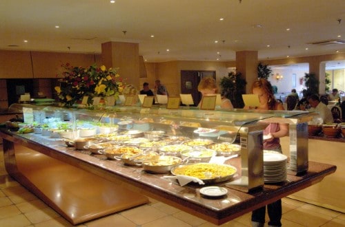 Buffet restaurant at Hotel Paradise Park Fun Lifestyle in Los Cristianos, Tenerife. Travel with World Lifetime Journeys