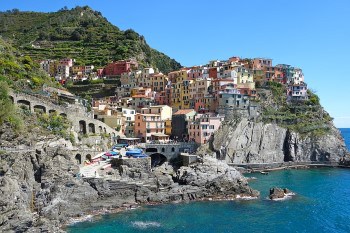 Cinque Terre in Italy. Travel with World Lifetime Journeys