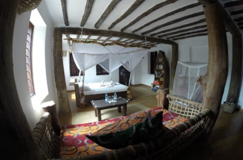 Double bed room Che Che Vule Villa, Zanzibar. Travel with World Lifetime Journeys