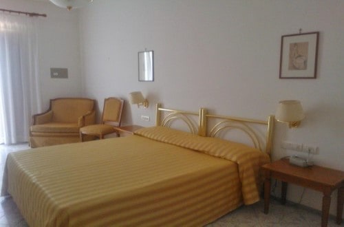 Double room at Hotel Zi’Ntonio Scala in Amalfi, Italy. Travel with World Lifetime Journeys