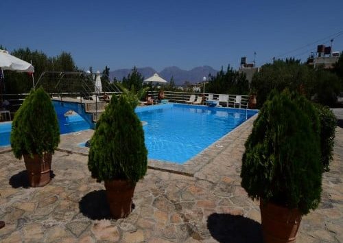 Golden Apartments*** in Crete is located in the outskirts of Aghios Nikolaos