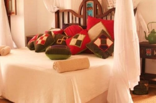 Good size double room at Swahili House, Zanzibar. Travel with World Lifetime Journeys