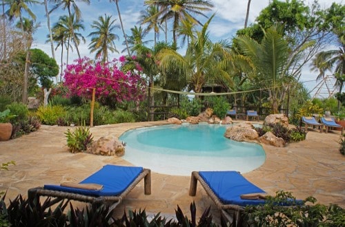 Lounge swimming pool Che Che Vule Villa, Zanzibar. Travel with World Lifetime Journeys