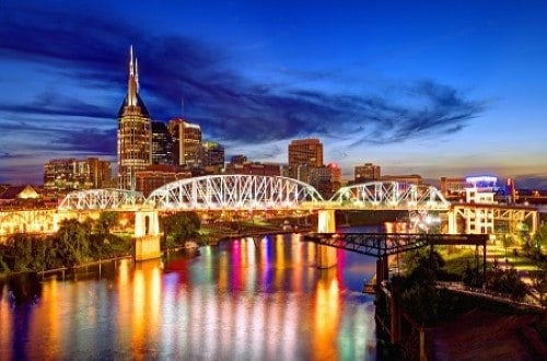 Nashville by night in USA Southern Sights and Sounds. Travel with World Lifetime Journeys