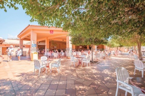 Pool bar at IFA Interclub Atlantic Hotel in Maspalomas, Gran Canaria. Travel with World Lifetime Journeys