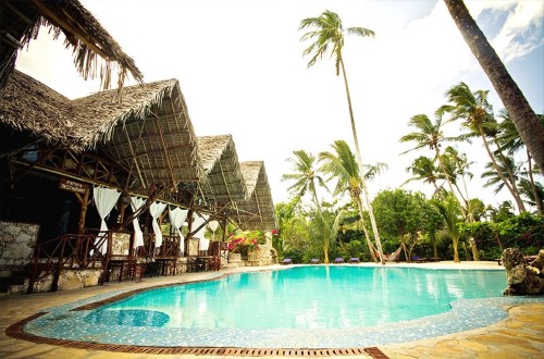 Relax and enjoy the weather at Samaki Lodge, Zanzibar. Travel with World Lifetime Journeys