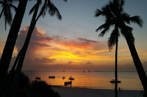 Splendid sunset Che Che Vule Villa, Zanzibar. Travel with World Lifetime Journeys