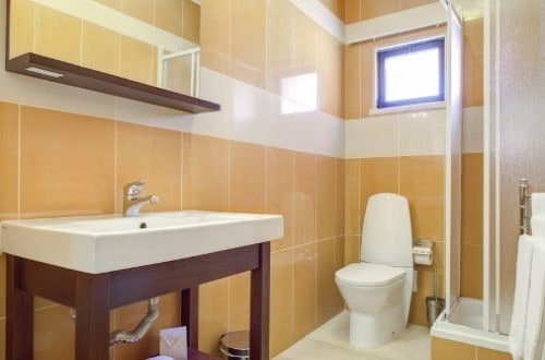 Studio bathroom at Choro Mar Apartments in Albufeira, Portugal. Travel with World Lifetime Journeys