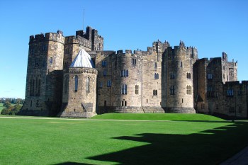 Alnwick Castle UK breaks. Travel with World Lifetime Journeys