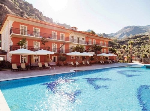 Diamond Hotel & Resorts Naxos in Italy FAMILY. Travel with World Lifetime Journeys