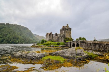 Eilean Donan Castle Scotland breaks. Travel with World Lifetime Journeys