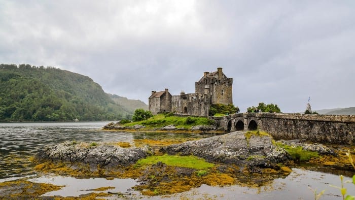 Eilean Donan Castle Scotland breaks. Travel with World Lifetime Journeys