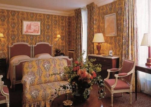 Victoria Palace Hotel ***** in Paris is close to many important places