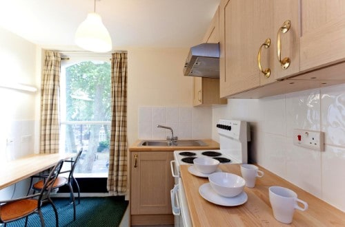Kitchenette at Welby Studios in London, United Kingdom. Travel with World Lifetime Journeys
