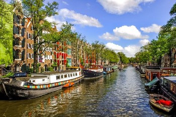 Netherlands City Breaks. Travel with World Lifetime Journeys