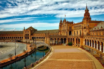 Spain City Breaks. Travel with World Lifetime Journeys