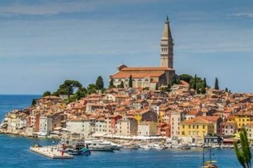 Villas Holiday Homes sunny Croatia product 500px. Travel with World Lifetime Journeys