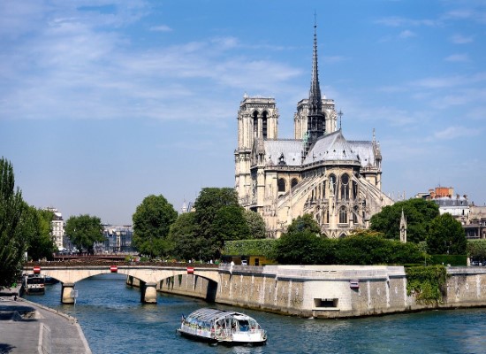 Notre Dame Cathedral France religious tour1