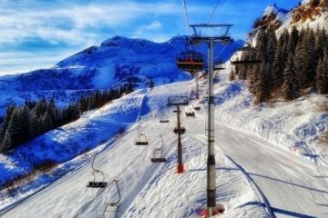 French Alps skiing France. Travel with World Lifetime Journeys
