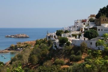 Summer Holiday Houses Greece. Travel with World Lifetime Journeys